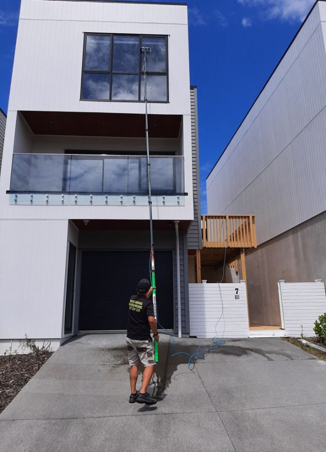 Window Cleaning Service Auckland NZ 4